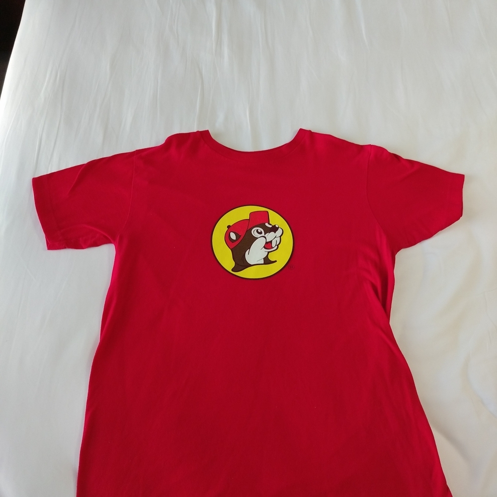 Buc-ee's Men's/Unisex Medium T-Shirt Classic Red Logo Buccee the Beaver